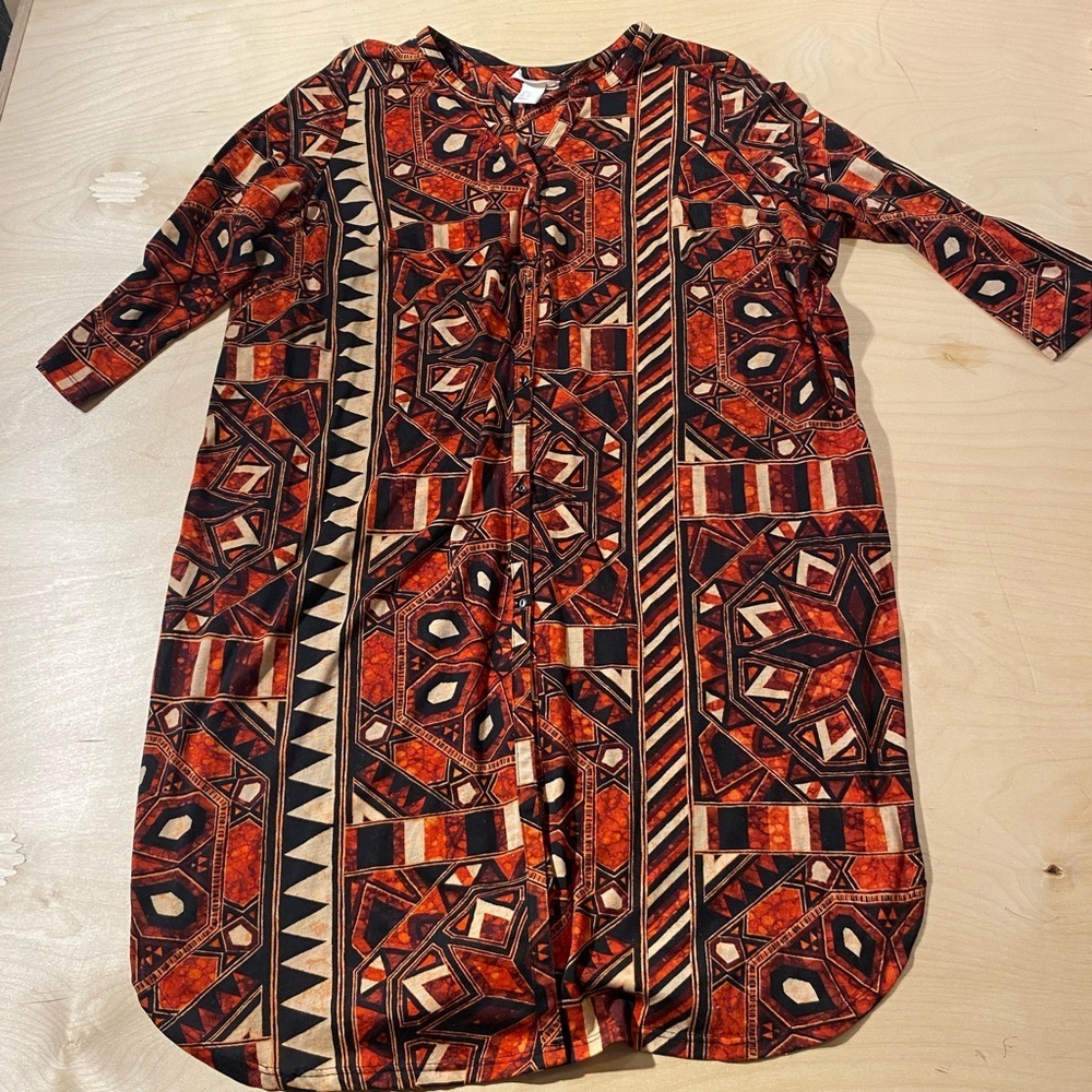 H & M Geometric Red and Black Dress Size XL (IQ)